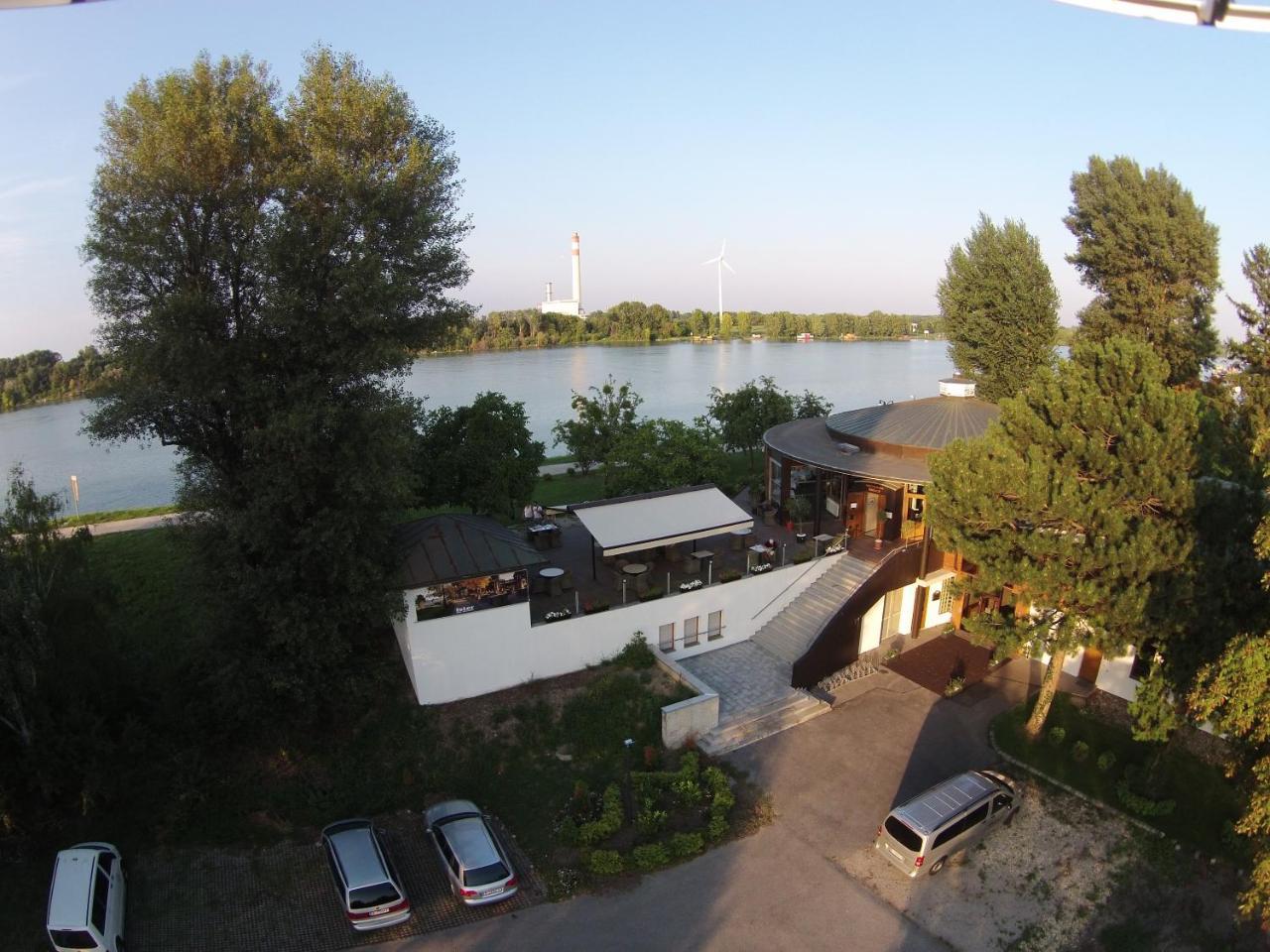River Lodge Bécs Kültér fotó